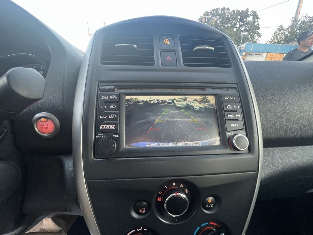 Nissan Versa 1.6 S 5M 2015 Nissan Versa 1.6 S 5M 2015