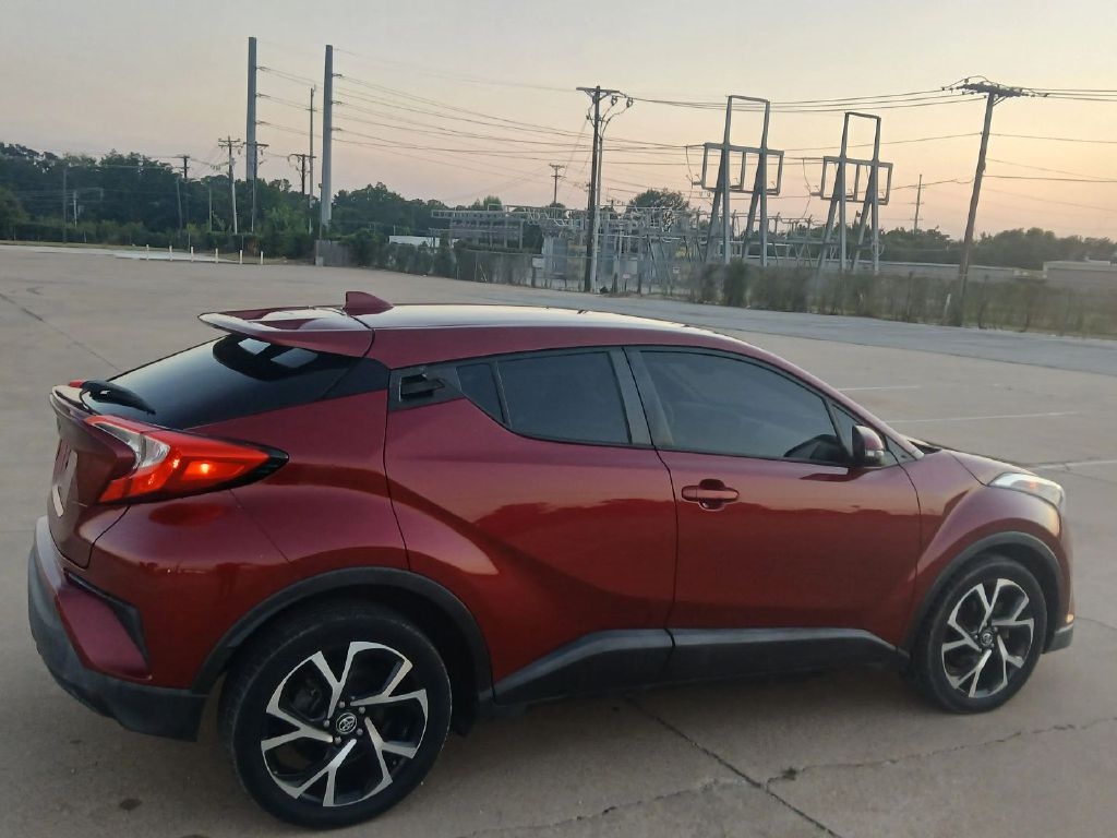 Toyota C-HR XLE 2018