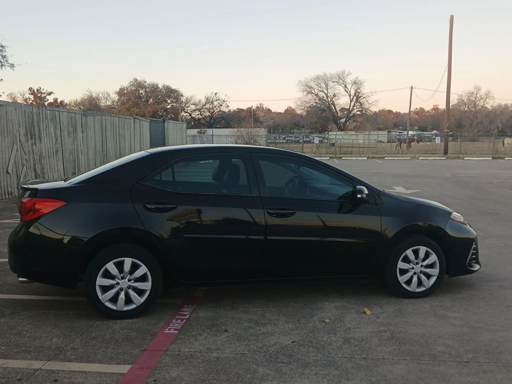 Toyota Corolla L CVT 2018