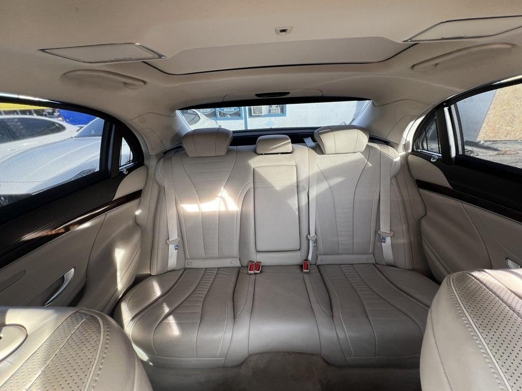 Mercedes-Benz S-Class S550 2017