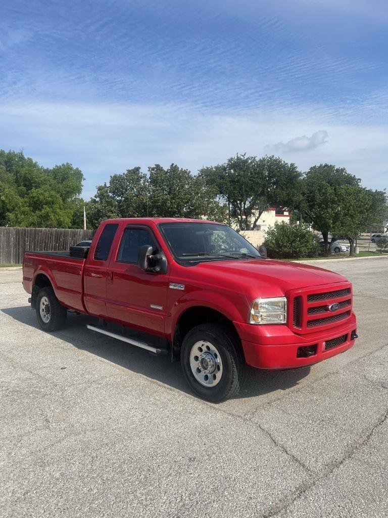 Ford F-250 SD XL SuperCab 4WD 2005