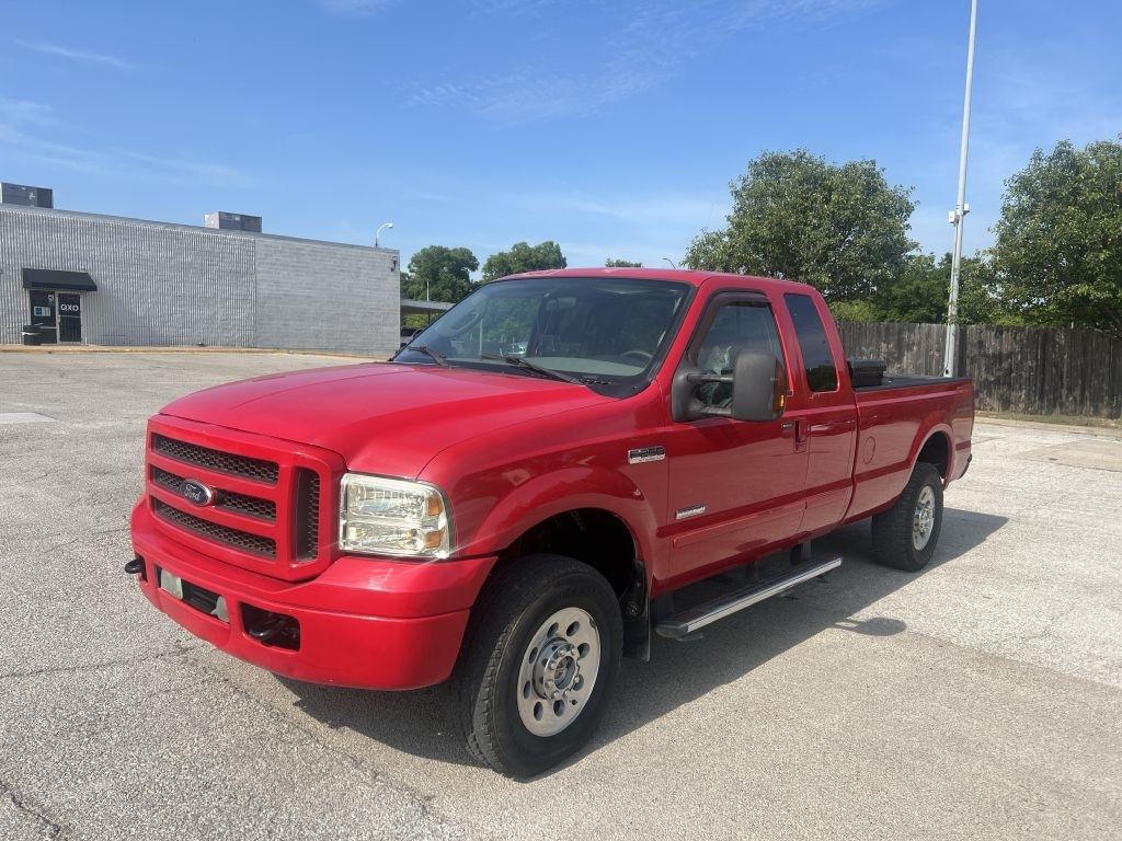 Ford F-250 SD XL SuperCab 4WD 2005