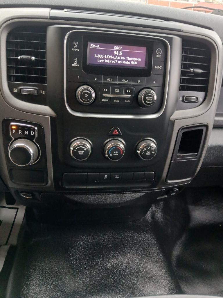 RAM 1500 Tradesman Quad Cab 2WD 2013