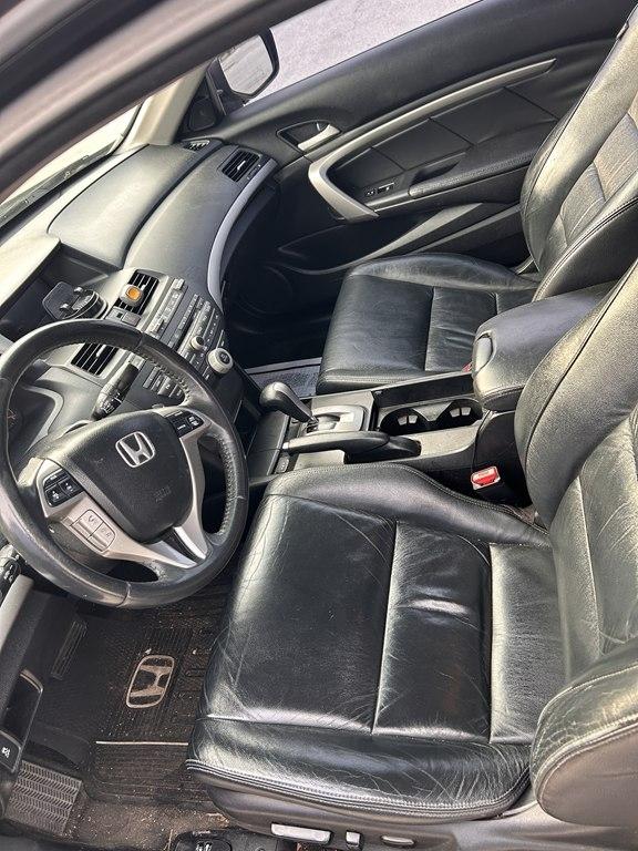 Honda Accord EX-L V6 Coupe AT 2012