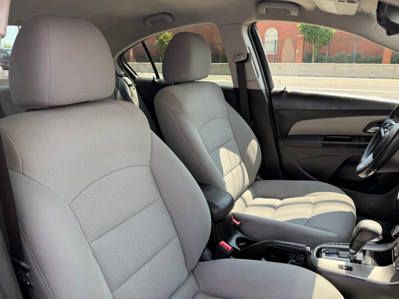 Chevrolet Cruze  2013