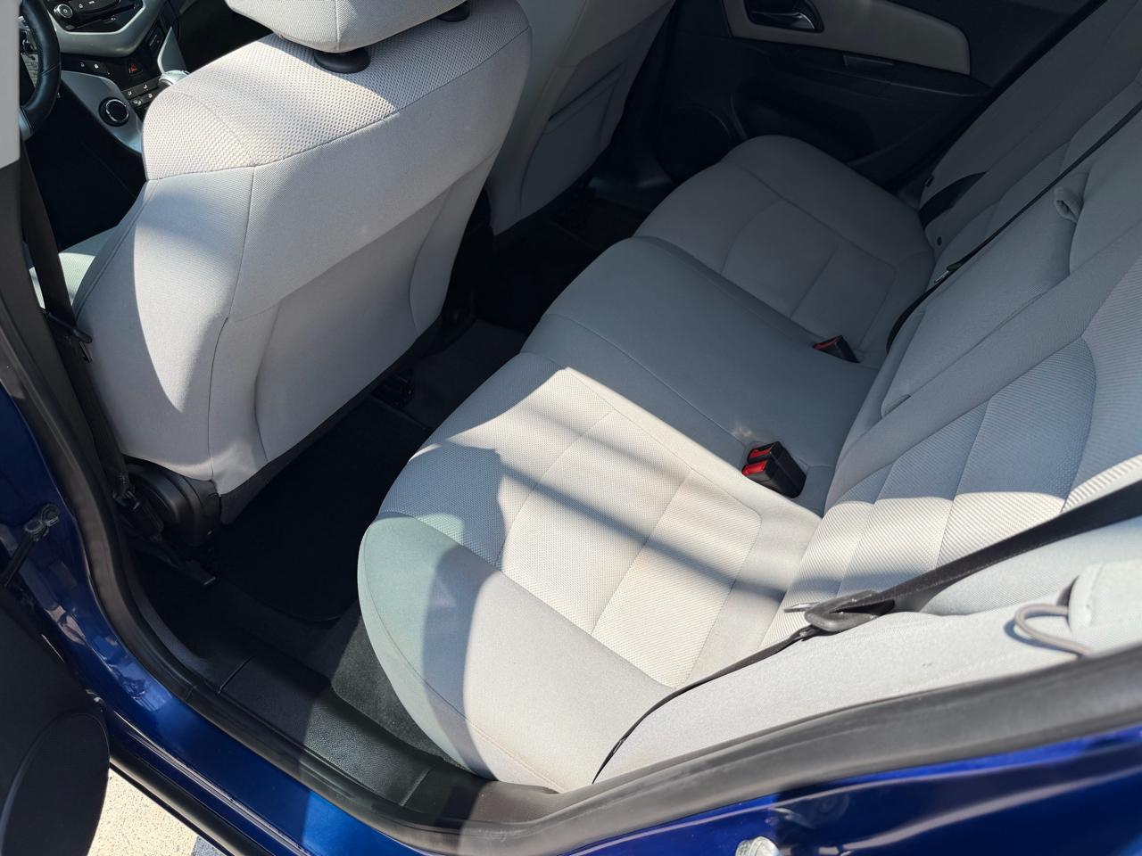 Chevrolet Cruze  2013