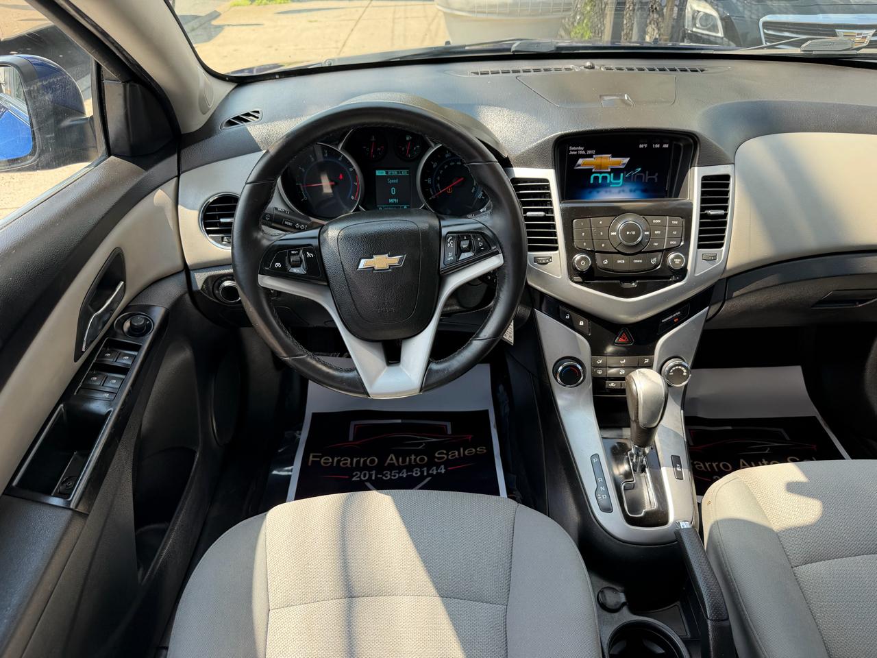 Chevrolet Cruze  2013