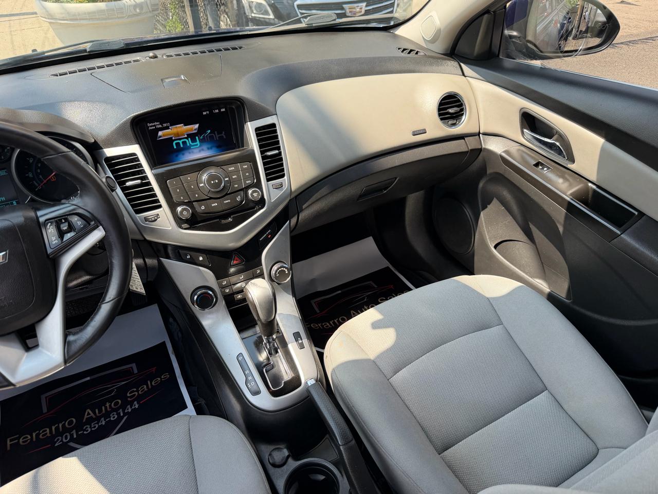 Chevrolet Cruze  2013