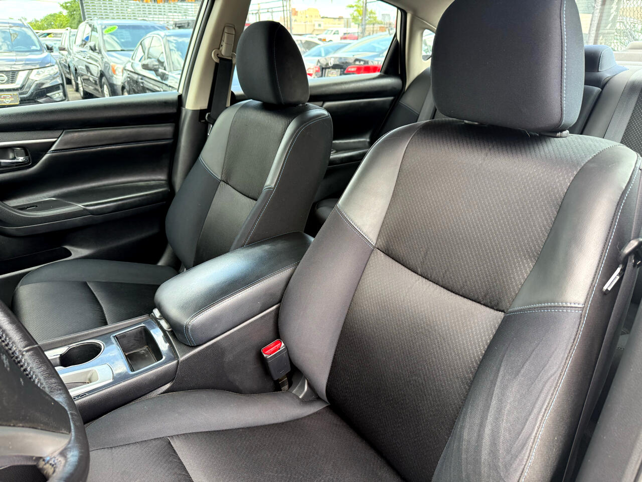 Nissan Altima 2.5 SV 2018 Nissan Altima 2.5 SV 2018