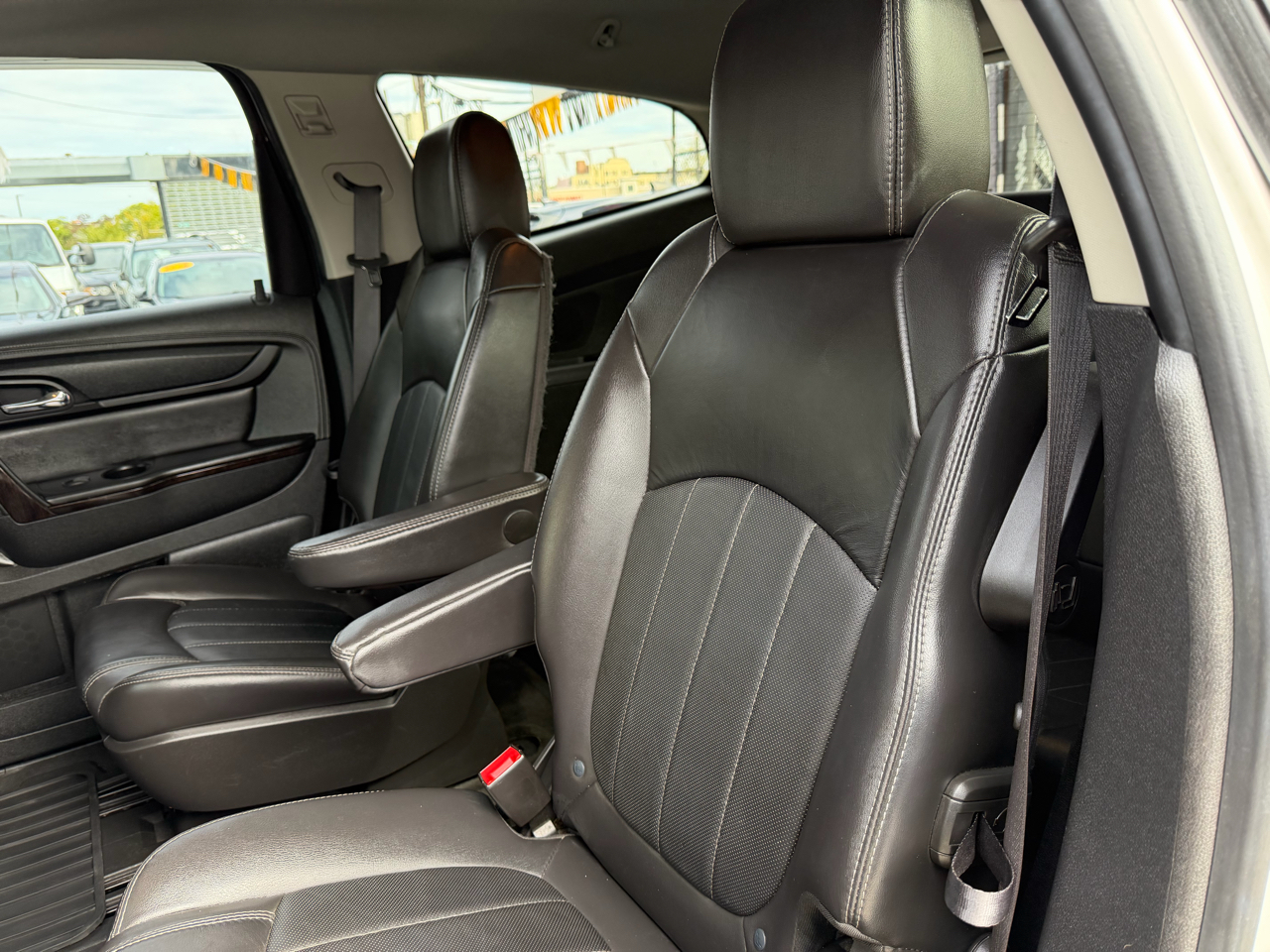 Chevrolet Traverse LTZ AWD 2015 Chevrolet Traverse LTZ AWD 2015