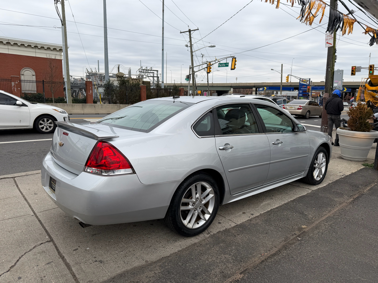 2012 Chevrolet Impala LTZ photo 4