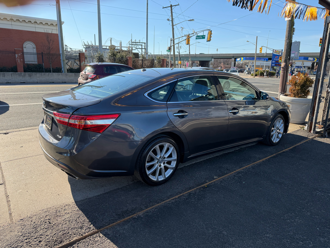 Toyota Avalon XLE 2013
