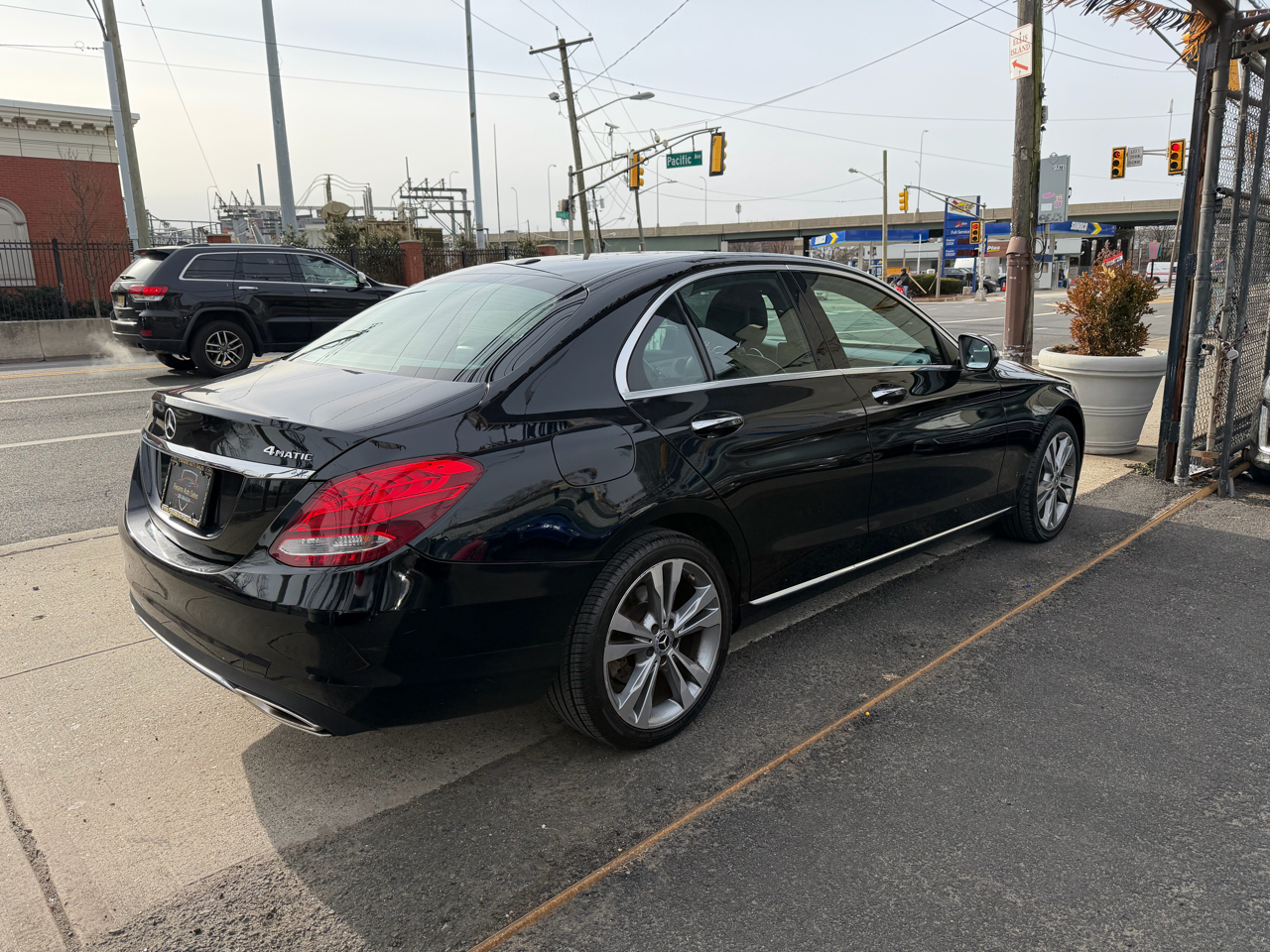 Mercedes-Benz C-Class C300 4MATIC Sedan 2018