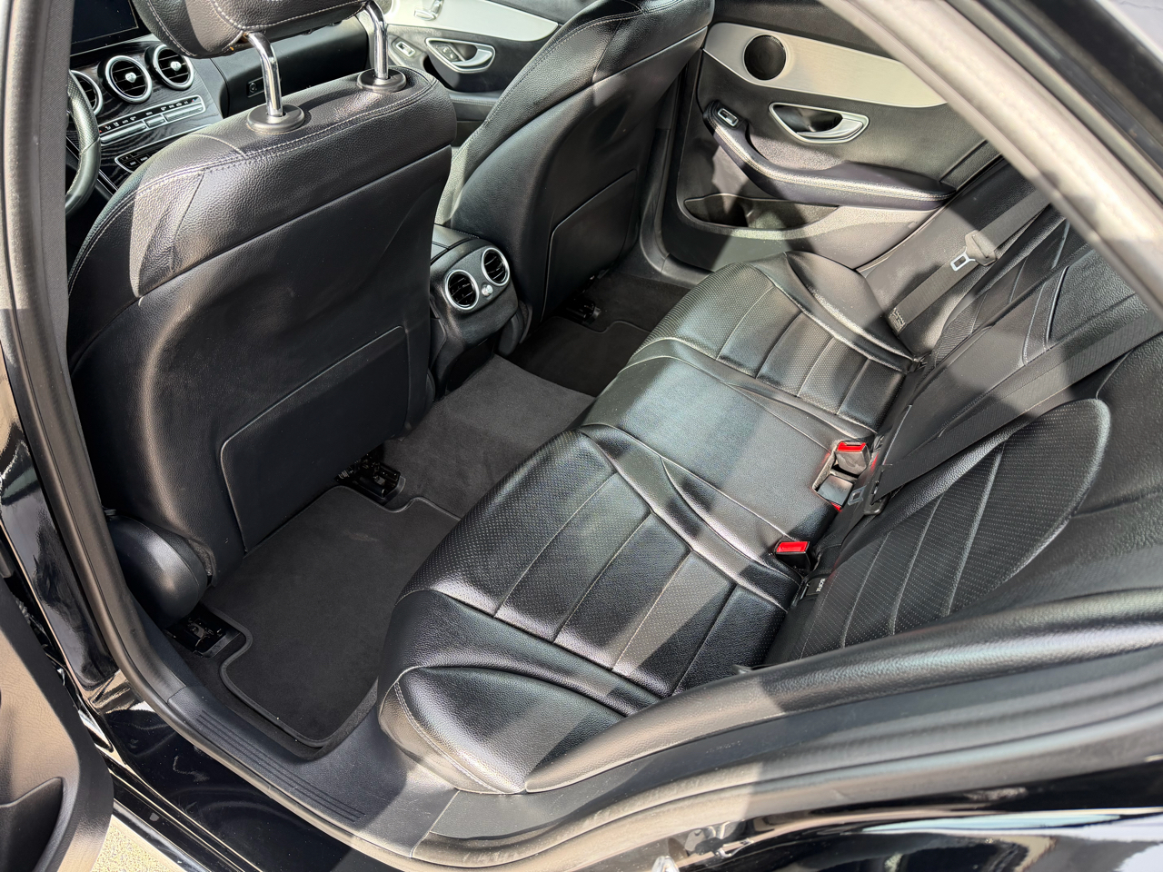 Mercedes-Benz C-Class C300 4MATIC Sedan 2018