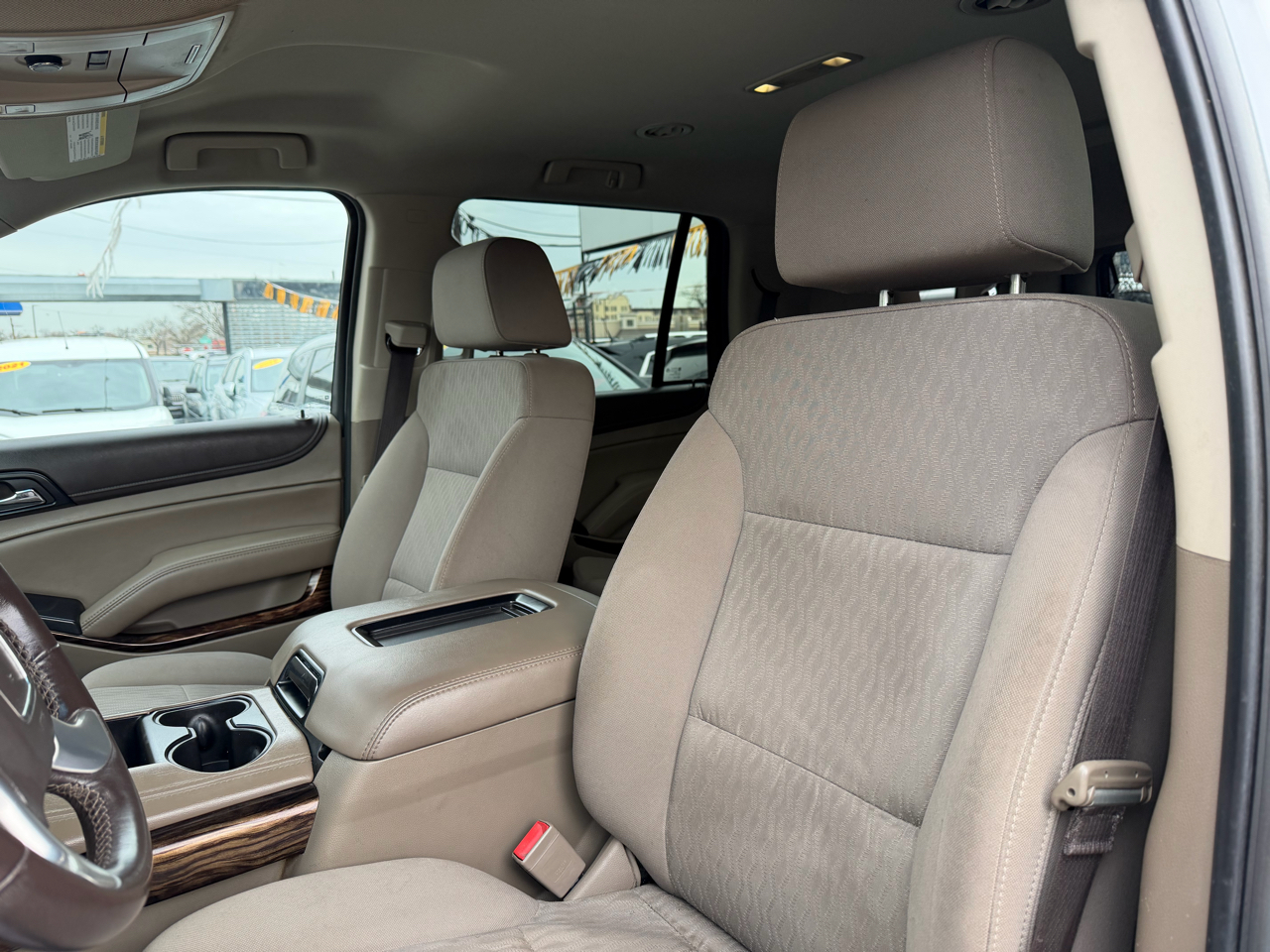 GMC Yukon SLE 4WD 2017