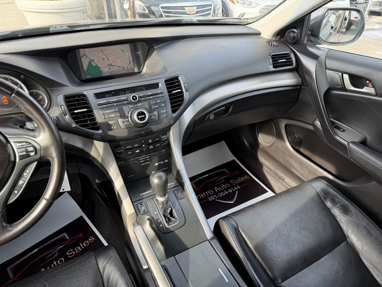 Acura TSX 5-Speed AT with Tech Package 2009