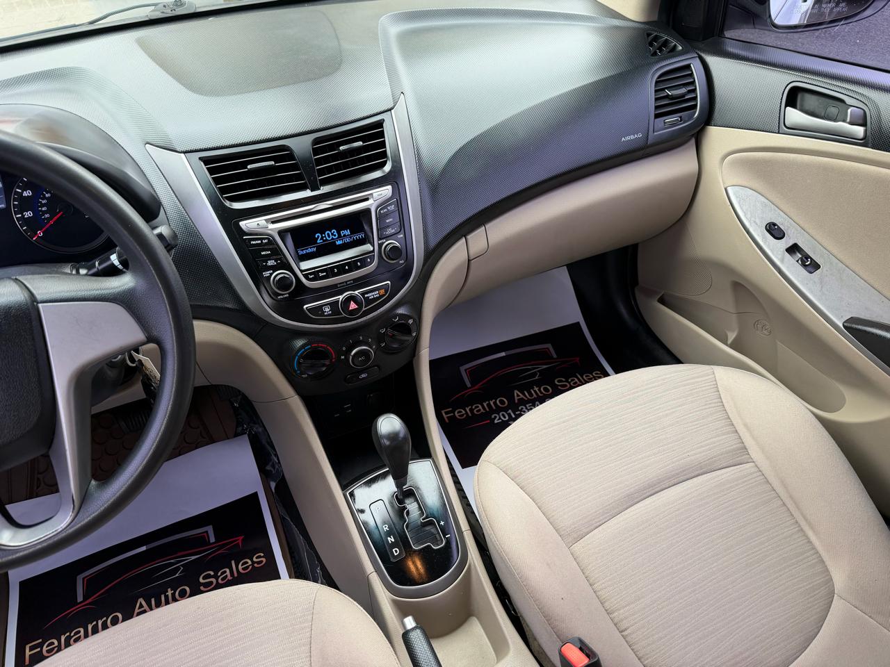 Hyundai Accent SE 4-Door 6A 2016