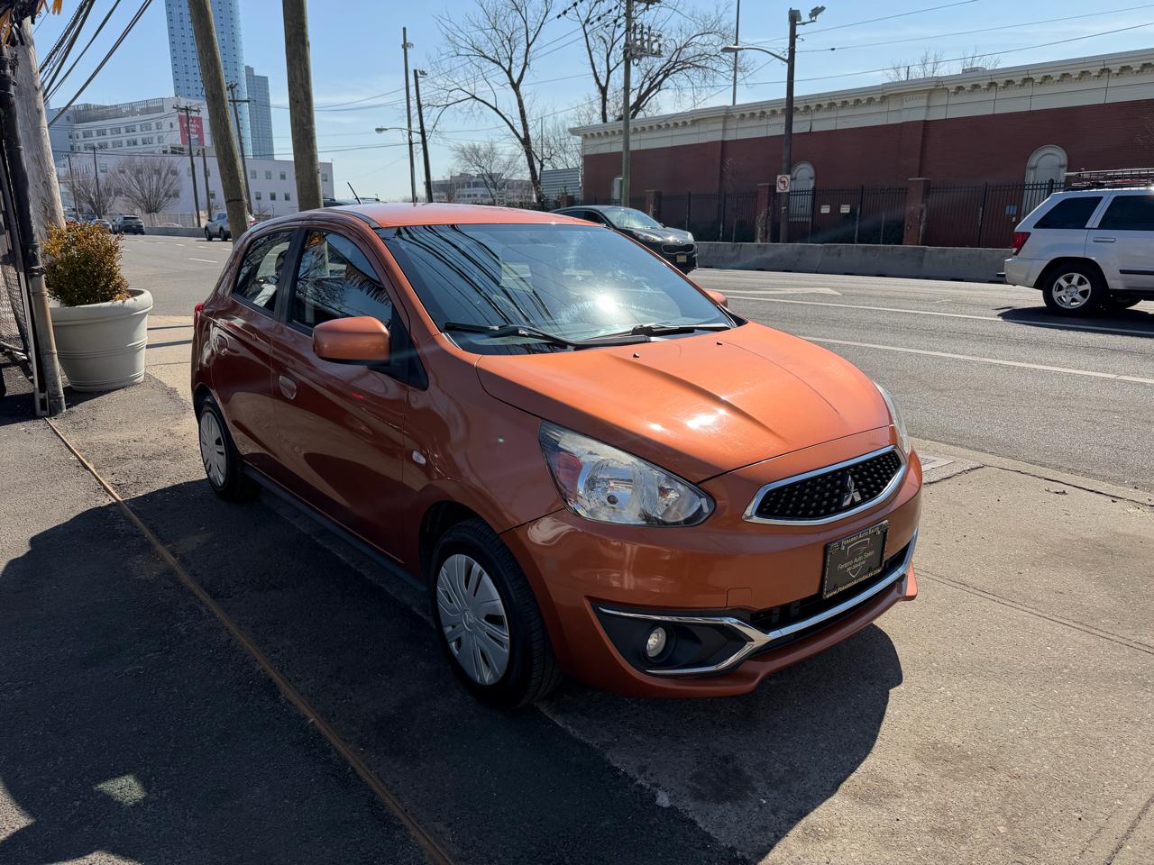 Mitsubishi Mirage 4dr HB CVT ES 2017