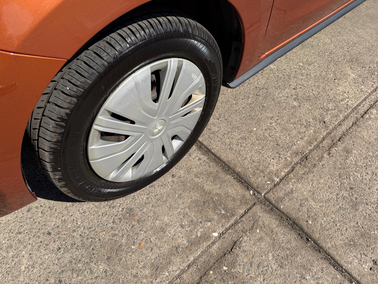 Mitsubishi Mirage 4dr HB CVT ES 2017