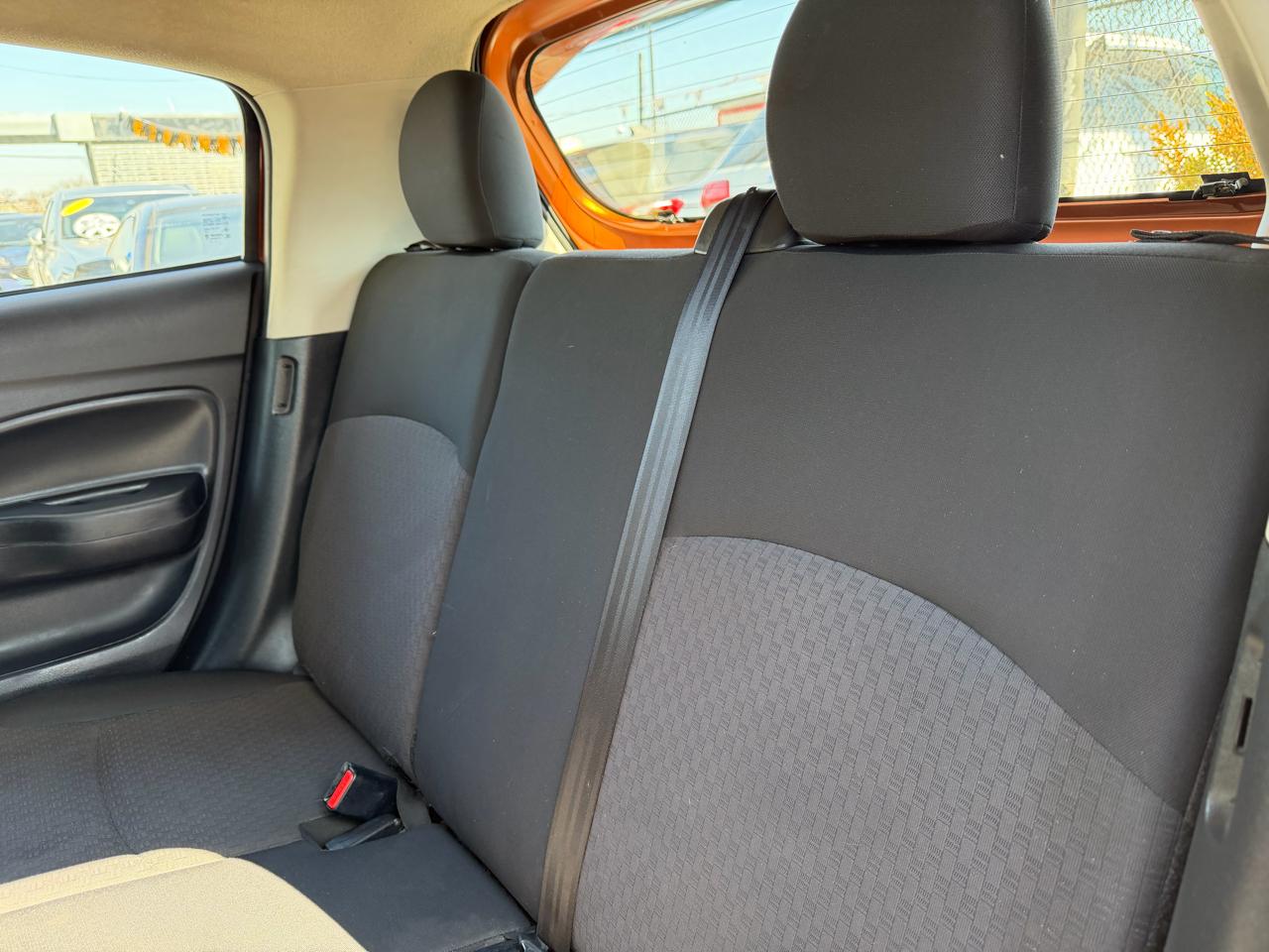 Mitsubishi Mirage 4dr HB CVT ES 2017