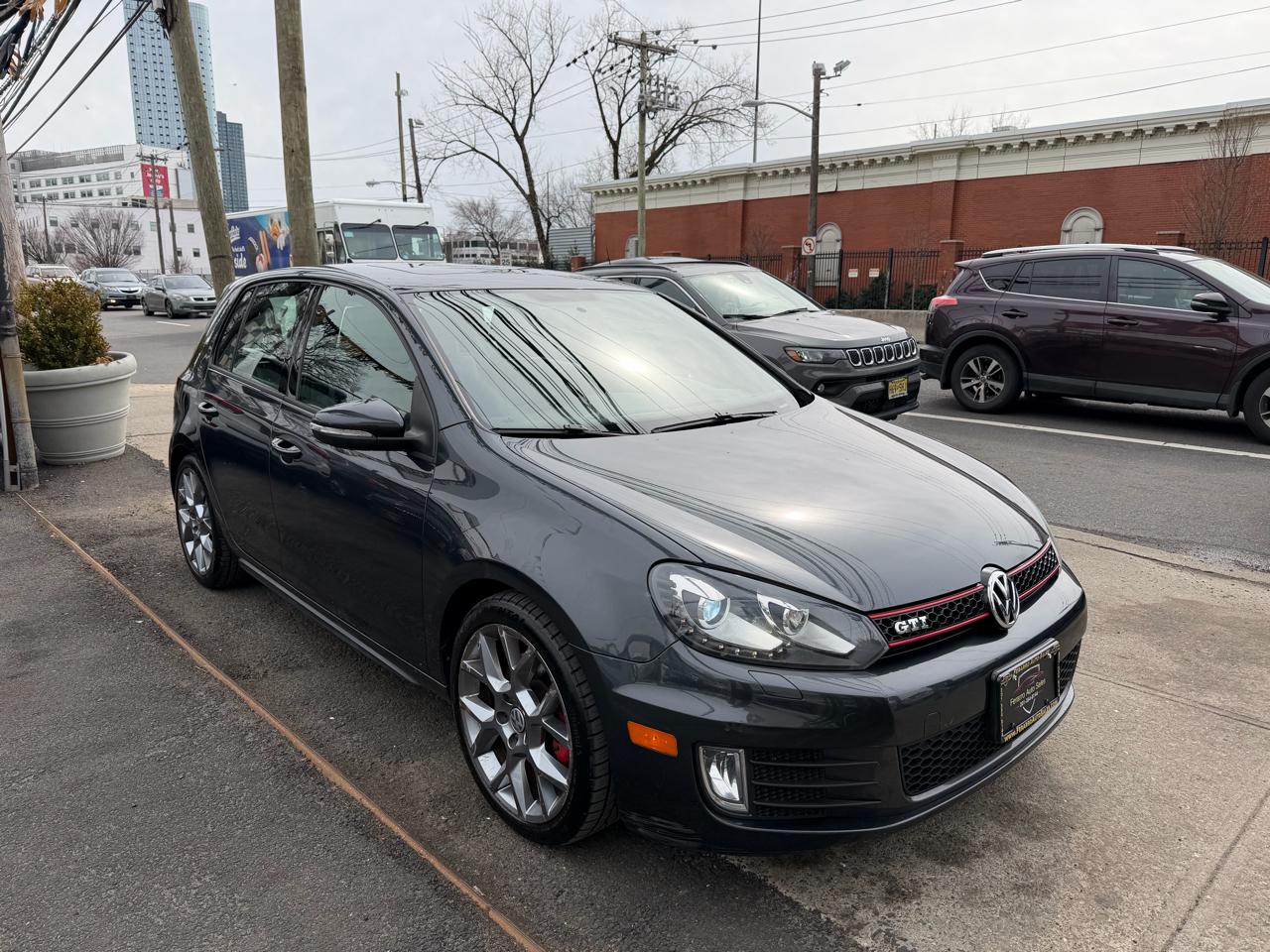 Volkswagen GTI 4-door 2013