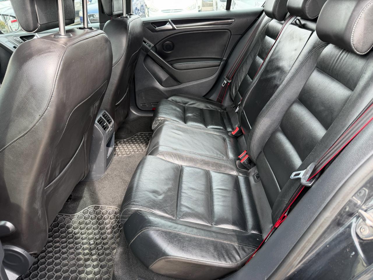 Volkswagen GTI 4-door 2013