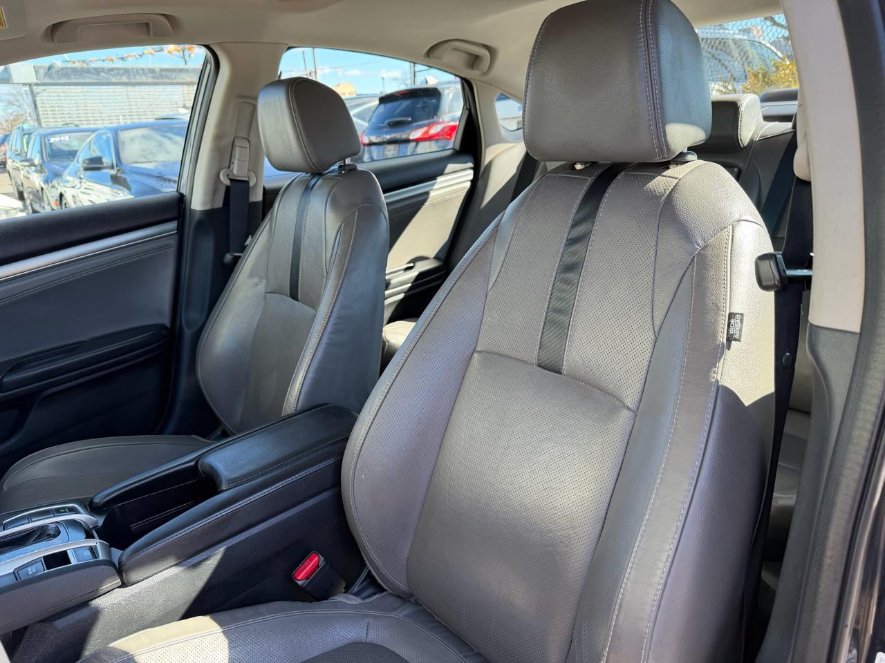 Honda Civic Touring 4D Sedan 2017