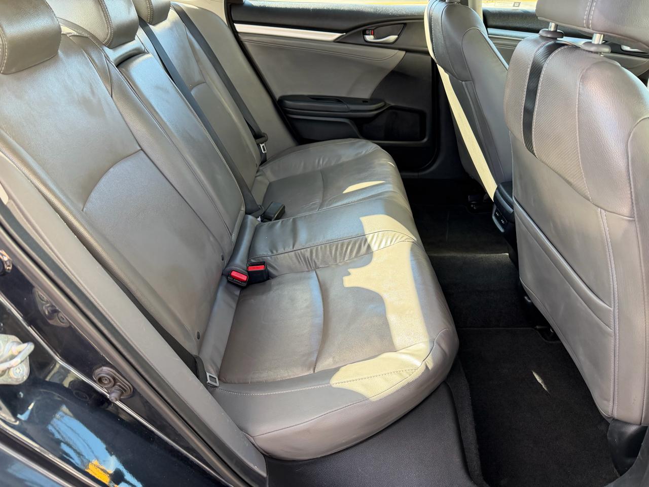 Honda Civic Touring 4D Sedan 2017