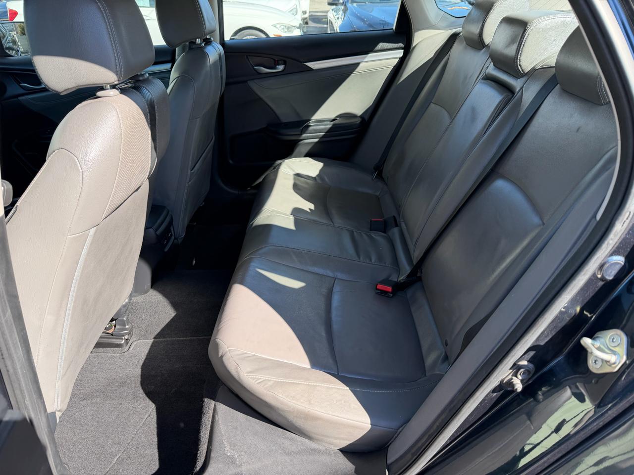 Honda Civic Touring 4D Sedan 2017