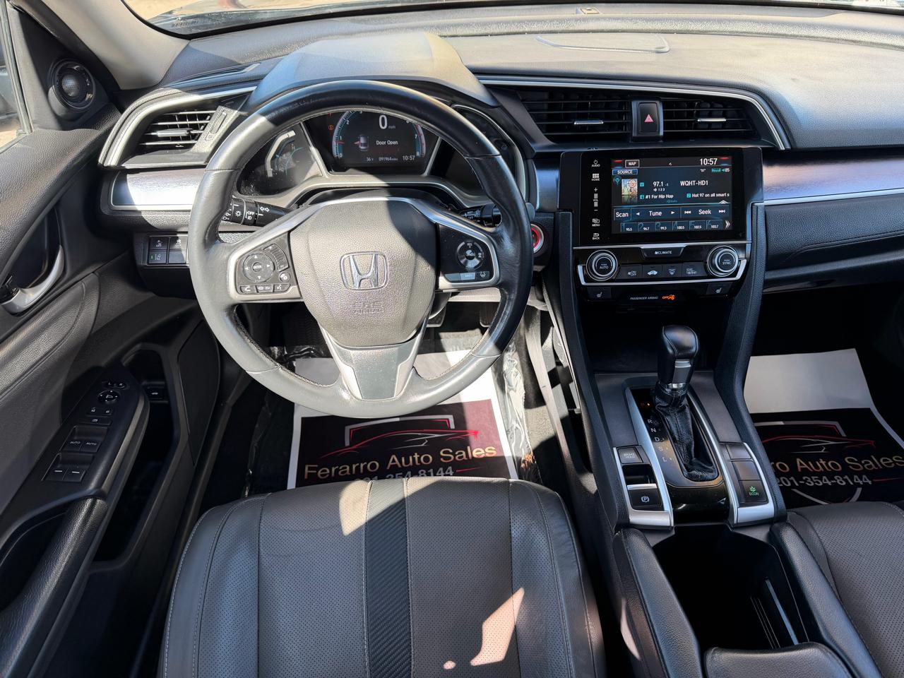 Honda Civic Touring 4D Sedan 2017