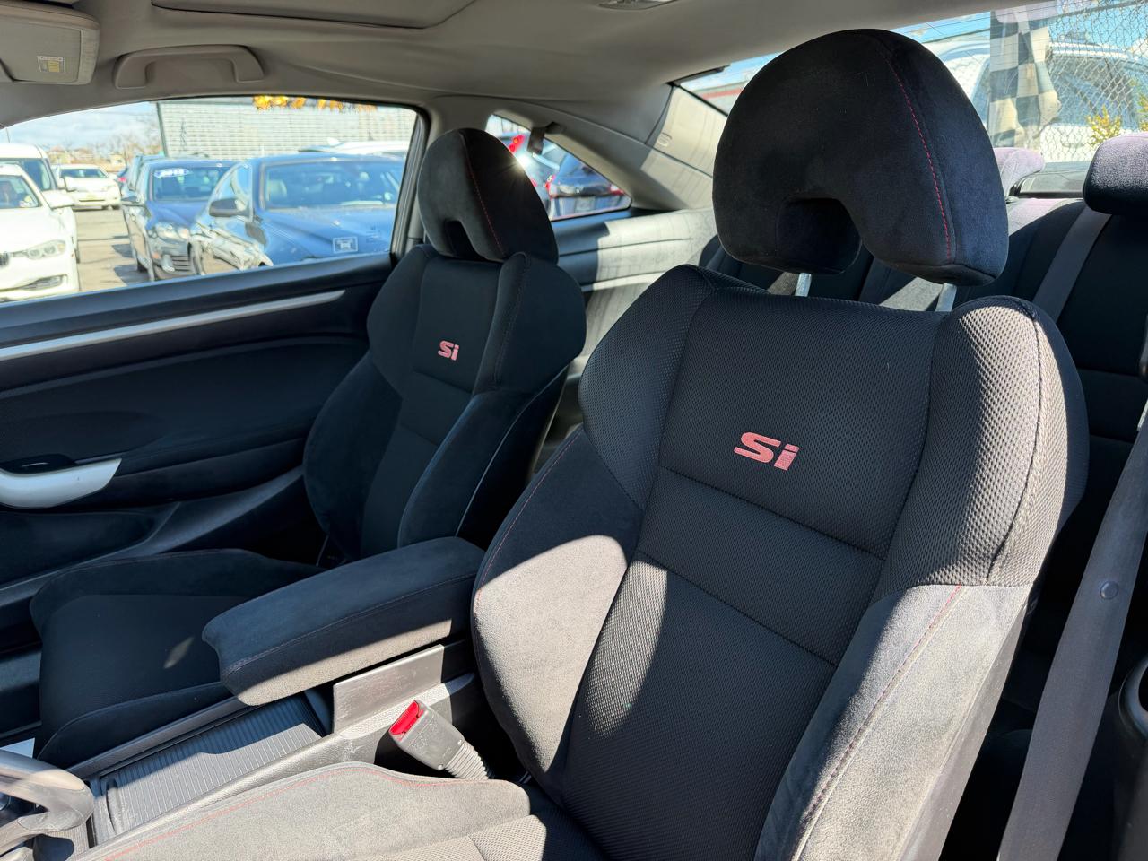 Honda Civic Si Coupe 6-Speed MT 2009