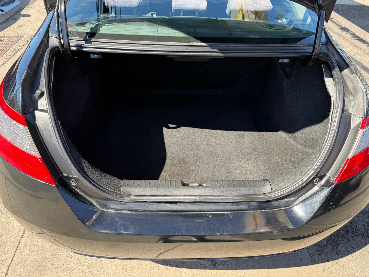 Honda Civic Si Coupe 6-Speed MT 2009