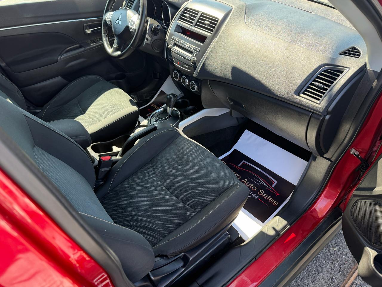 Mitsubishi Outlander Sport SE AWD 2013