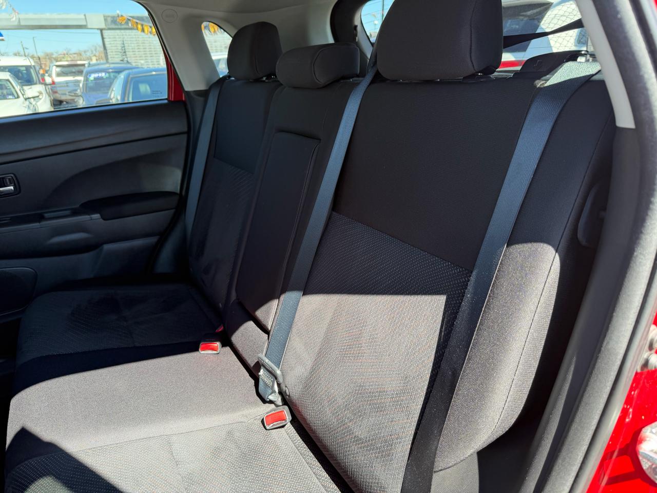 Mitsubishi Outlander Sport SE AWD 2013