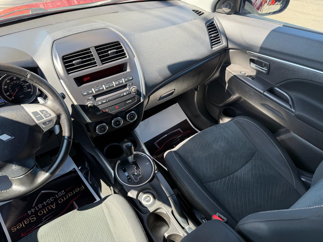 Mitsubishi Outlander Sport SE AWD 2013