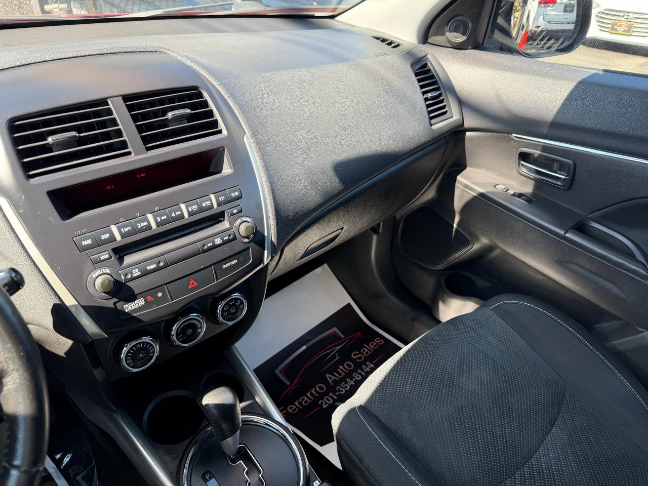 Mitsubishi Outlander Sport SE AWD 2013