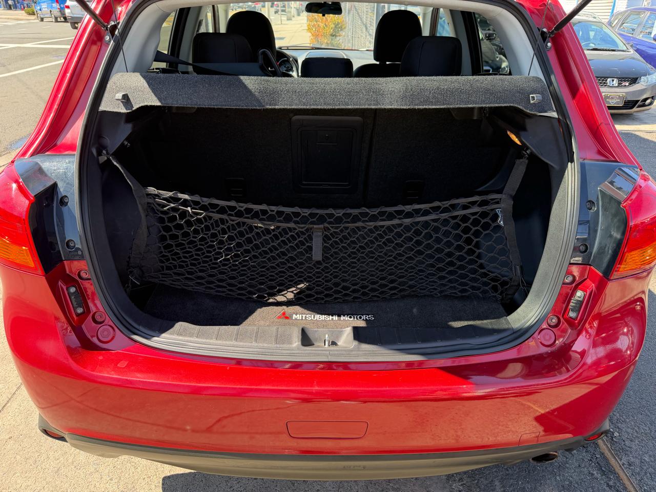 Mitsubishi Outlander Sport SE AWD 2013