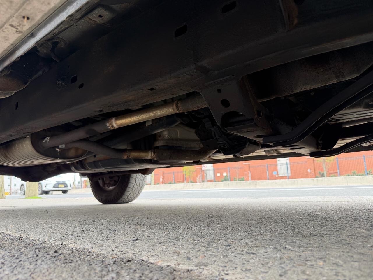 Toyota Sequoia SR5 4WD 2005