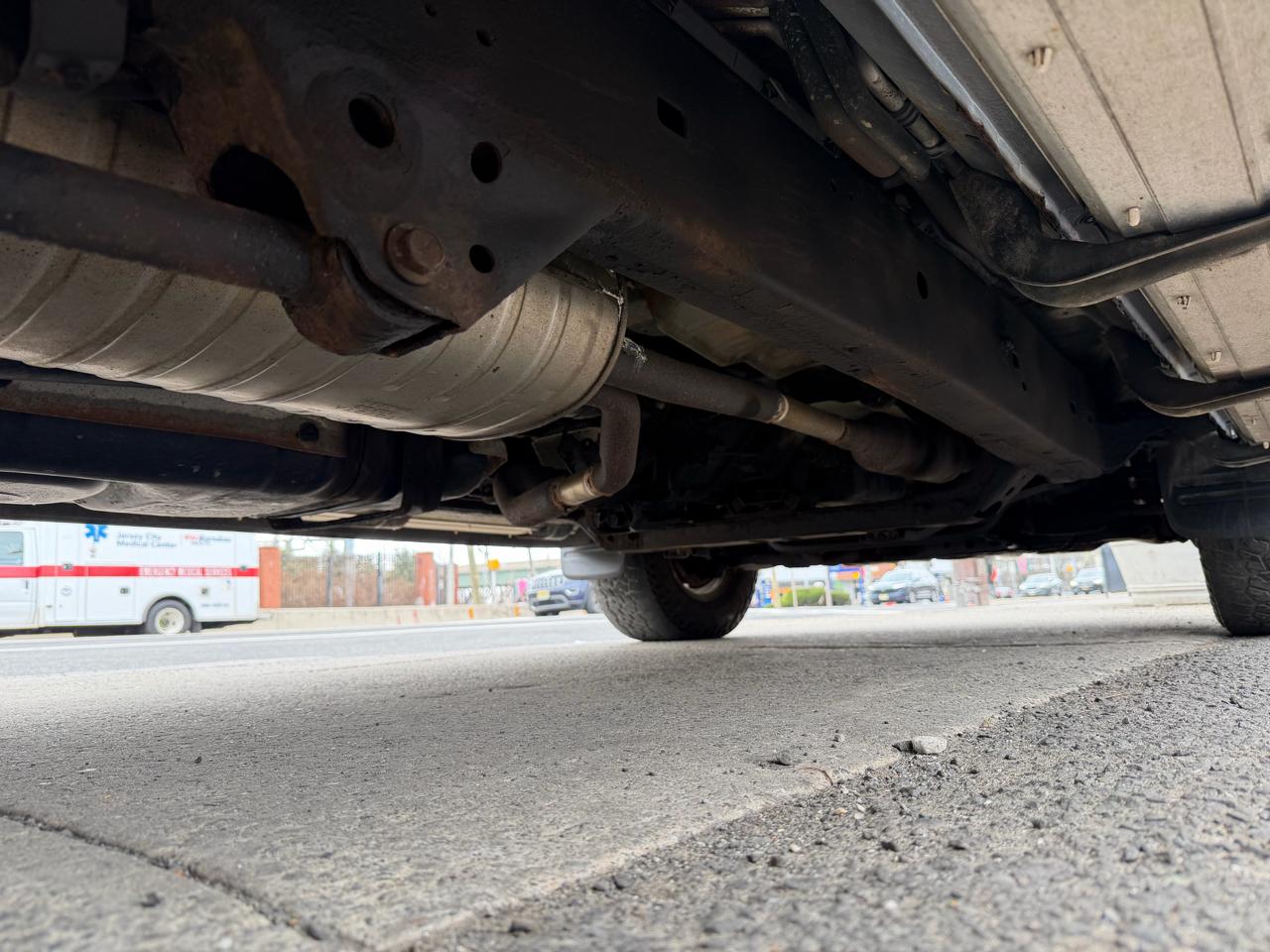 Toyota Sequoia SR5 4WD 2005