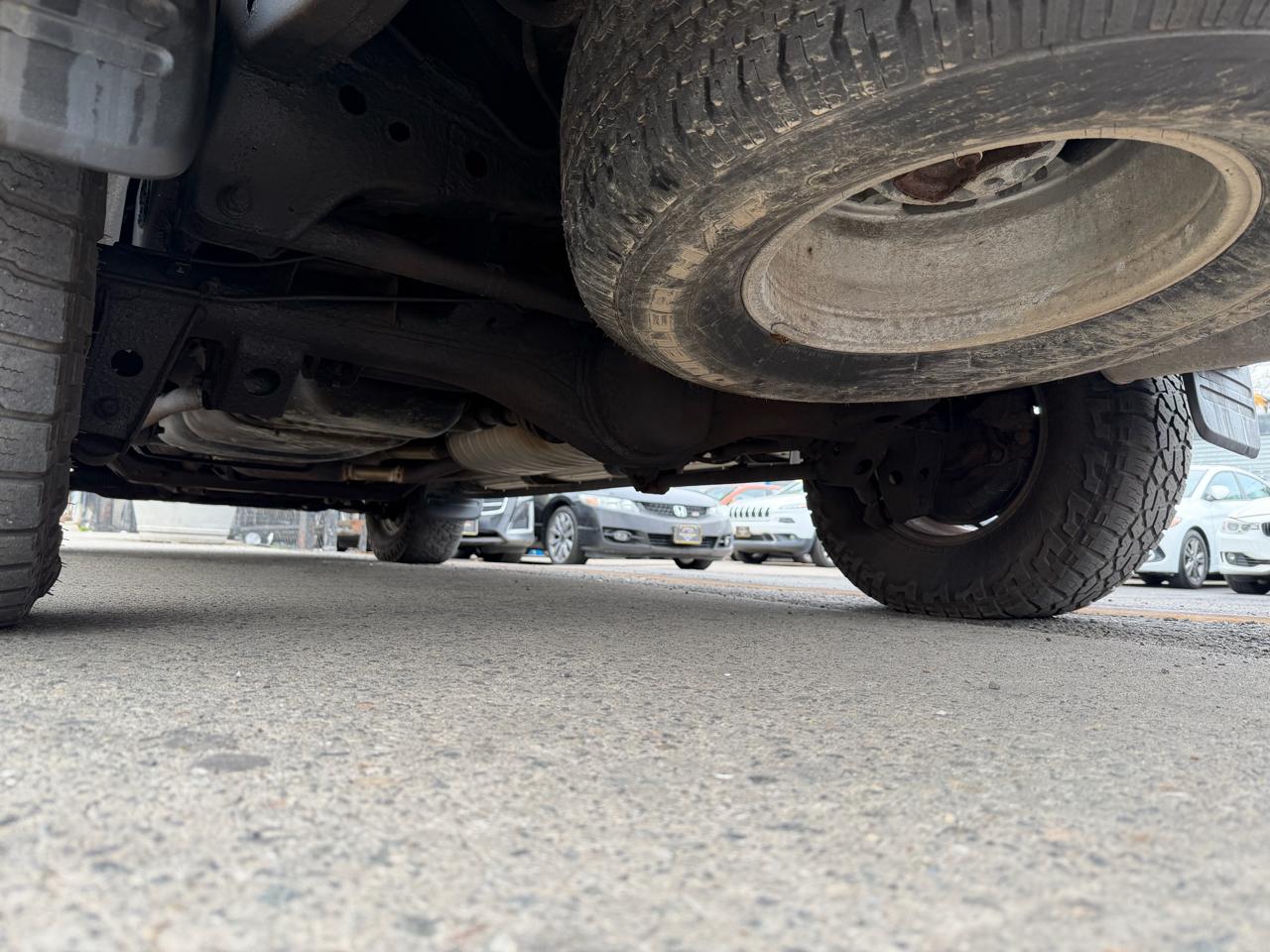 Toyota Sequoia SR5 4WD 2005