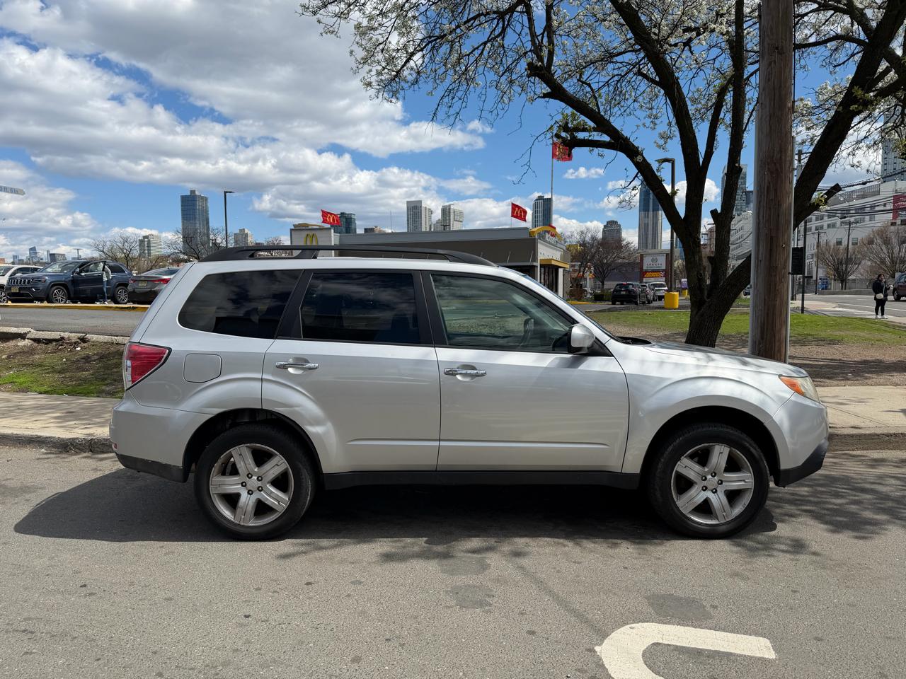 Subaru Forester 2.5X Premium 2010