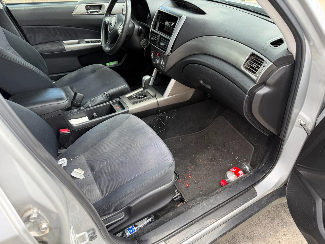 Subaru Forester 2.5X Premium 2010