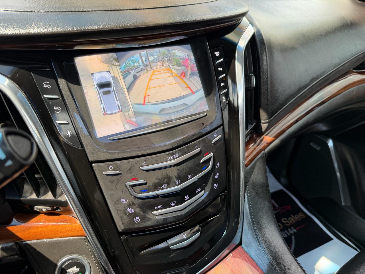 Cadillac Escalade Luxury 4WD 2016