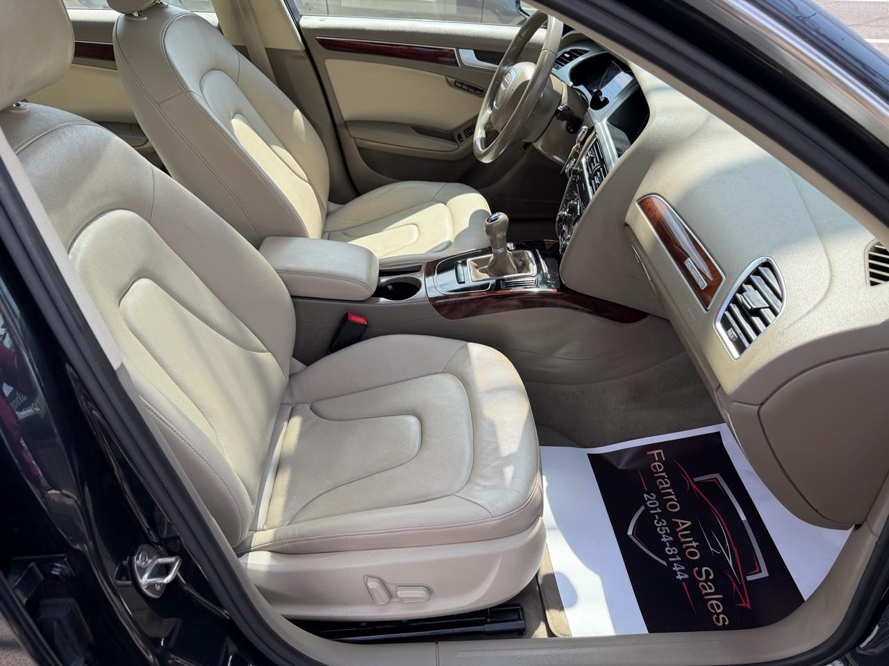 Audi A4 2.0T Premium Sedan quattro Manual 2012