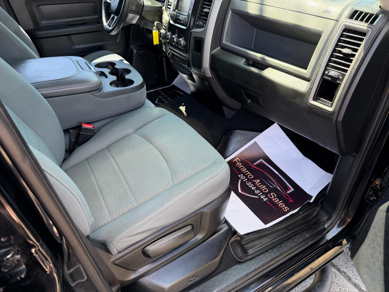 RAM 1500 Tradesman Quad Cab 4WD 2014