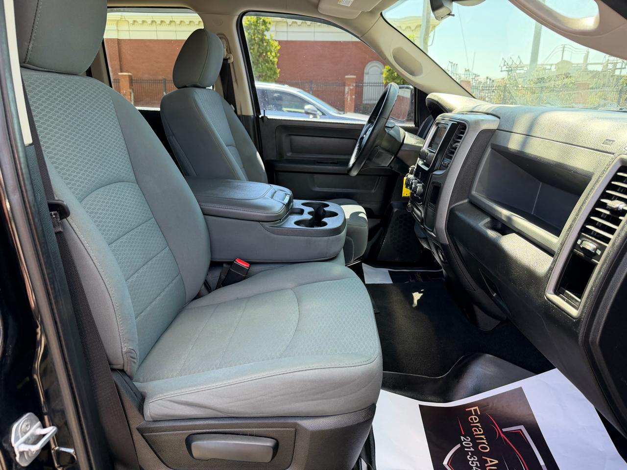 RAM 1500 Tradesman Quad Cab 4WD 2014