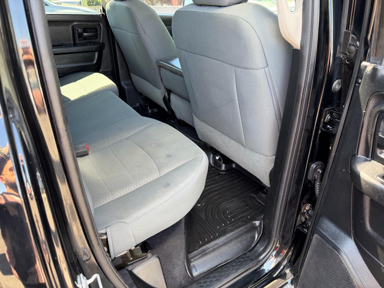 RAM 1500 Tradesman Quad Cab 4WD 2014