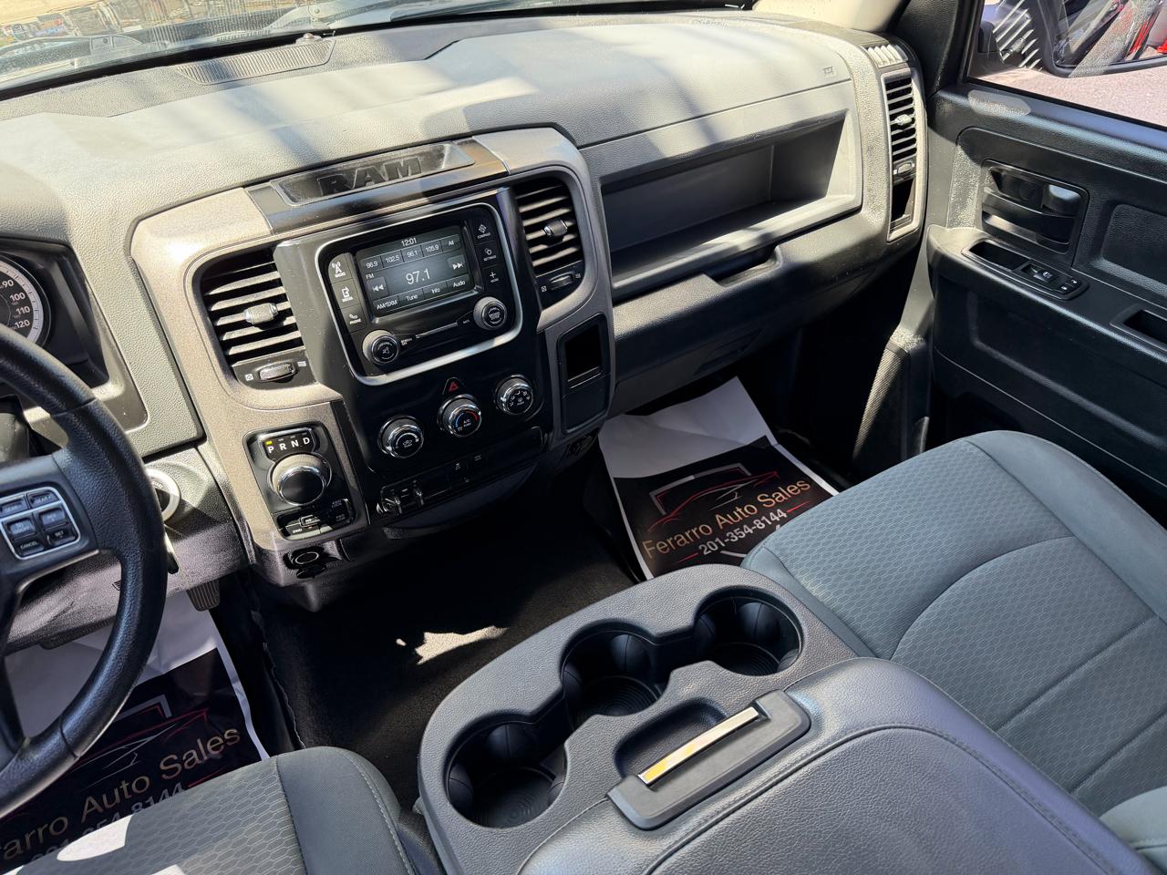 RAM 1500 Tradesman Quad Cab 4WD 2014