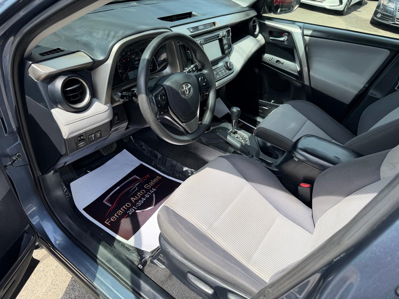 Toyota RAV4 XLE AWD 2014