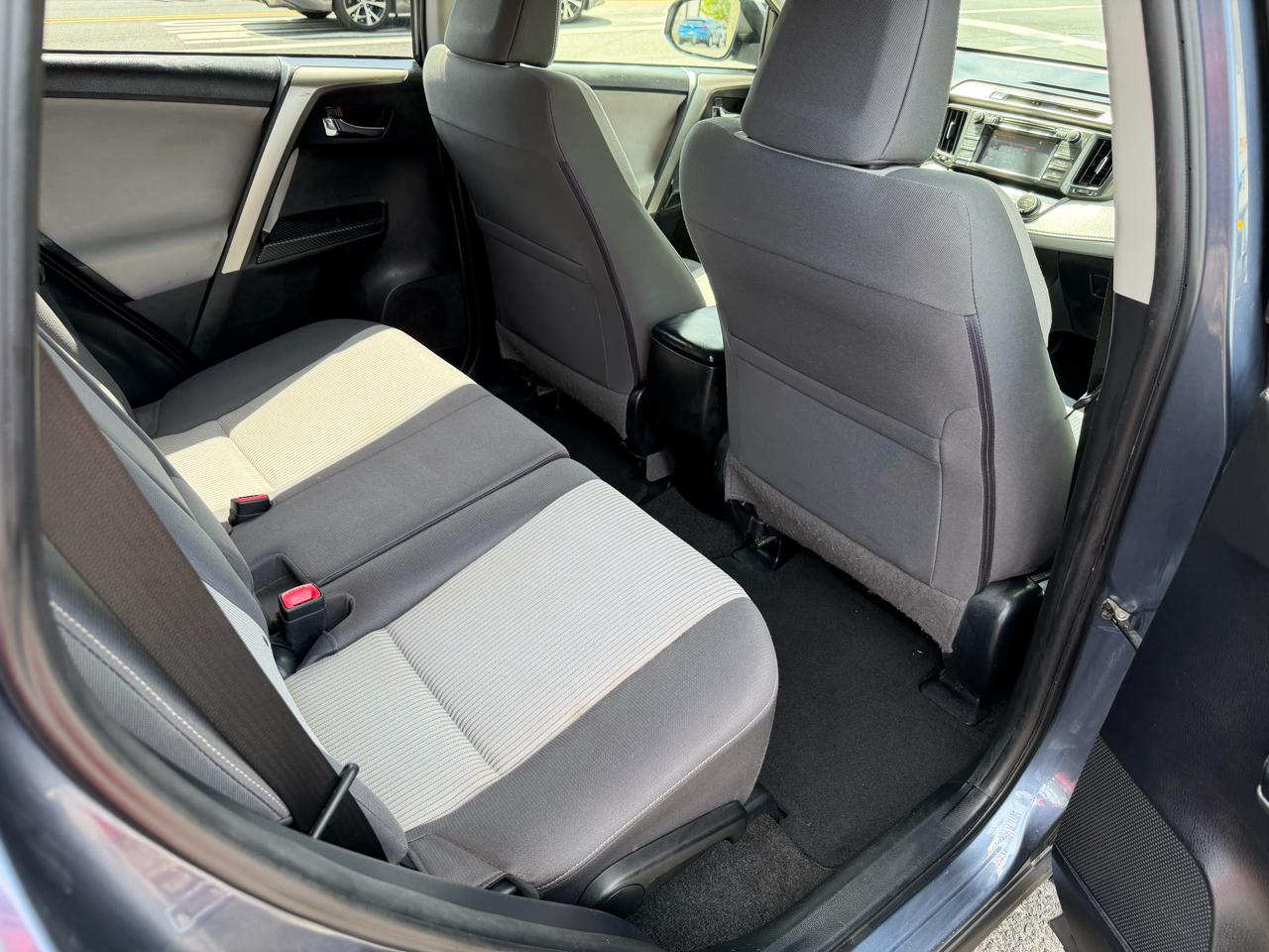 Toyota RAV4 XLE AWD 2014